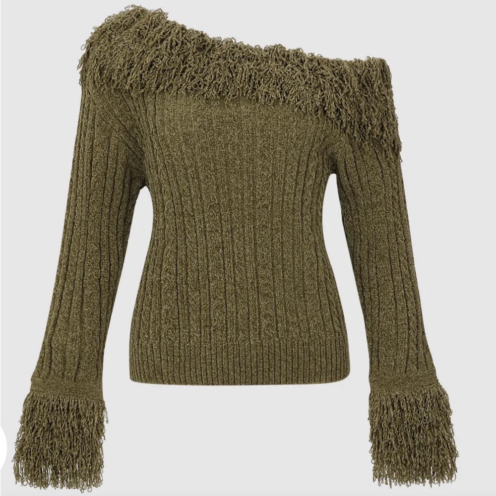 One Shoulder Knitted T-Shirt/ Urban Revivo